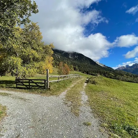 Holiday home Mit Garten Tgease Schilendra-lantsch-lenz-lenzerheide