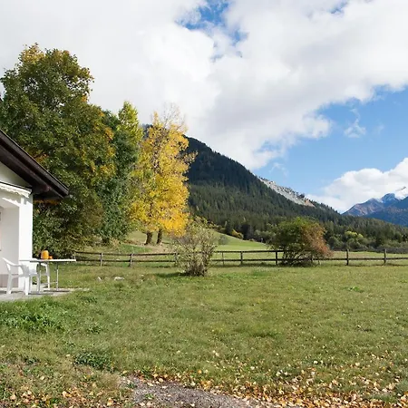 Holiday home Mit Garten Tgease Schilendra-lantsch-lenz-lenzerheide *