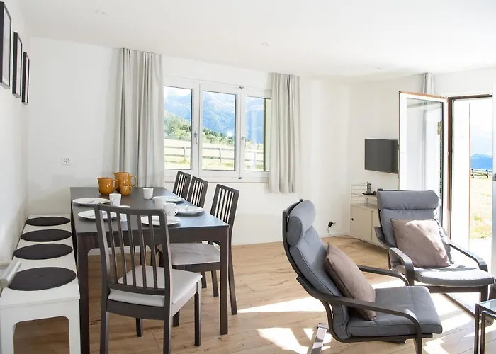 Quiet House With Garden And Mountain View Semesterbostad Lenz