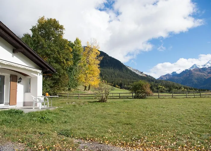 Vakantiehuis Quiet House With Garden&mountain View *